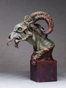 Mythical Ram Sculpture: A Blend of Fantasy and Artistry